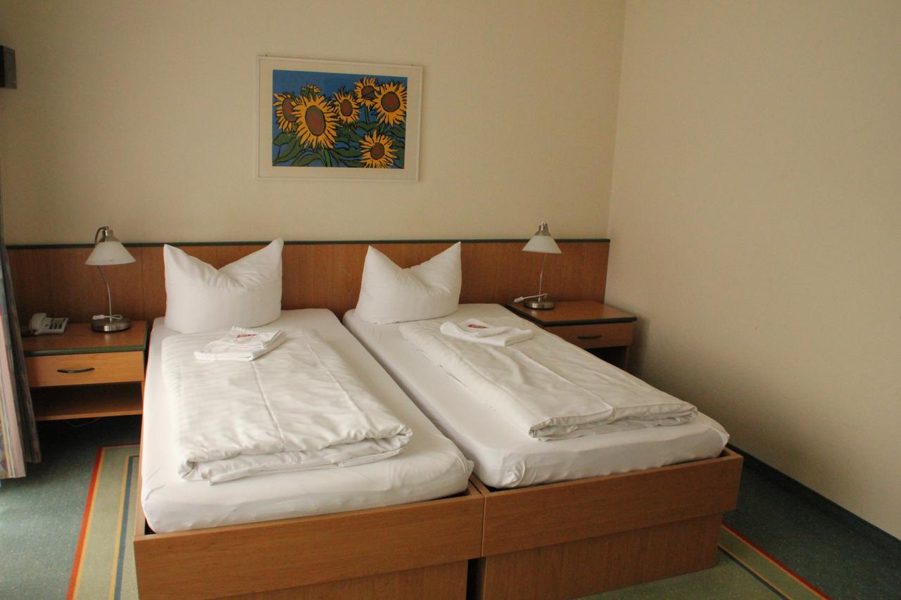 Hotel Traube Offenbourg Extérieur photo